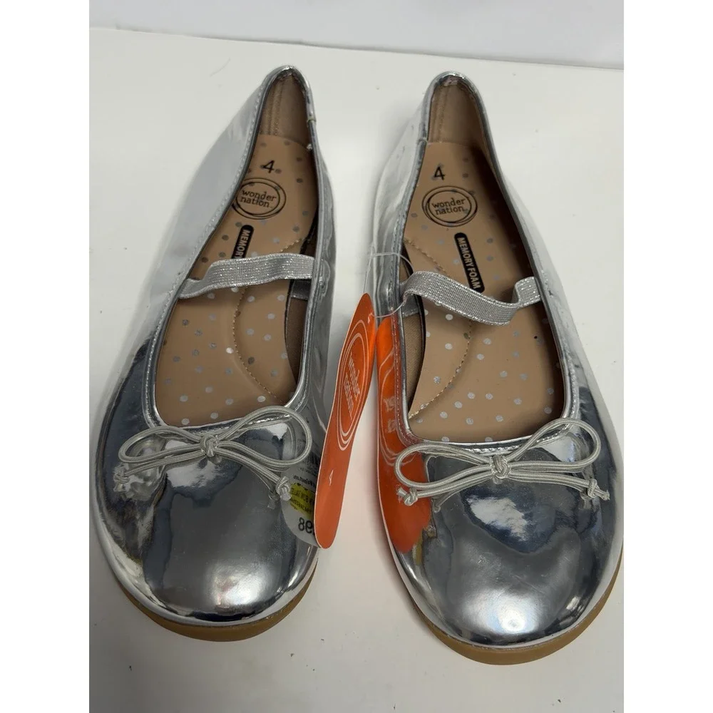 Wonder Nation Girls Silver Ballet Flats Shoes Size 4 Mary Jane Strap Dressy C-2